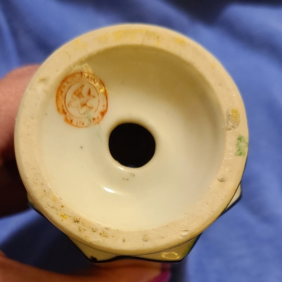 Vintage Lusterware Large 6" Shaker Art Deco Jadite Green Yellow Peach - Picture 5 of 7